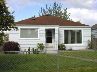 1106 Oakes Ave, Everett, WA 98201