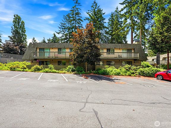 3rd image of 1414 154th Avenue NE #4403
