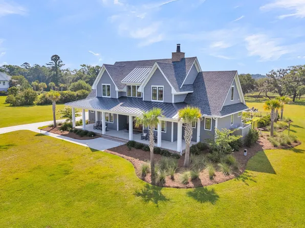 2621 Anchor Watch Dr, Wadmalaw Island, SC 29487
