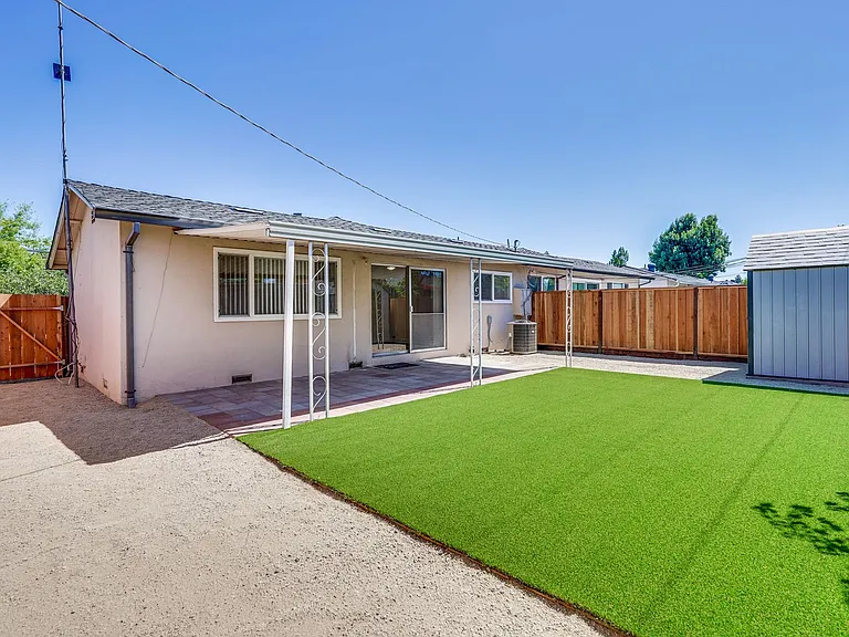 800 W Hacienda Ave — Photo 23