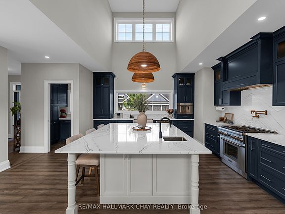 5th image of 7 Clydesdale Ct