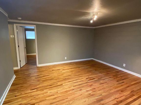 3rd image of 5223 E 12th St APT 9
