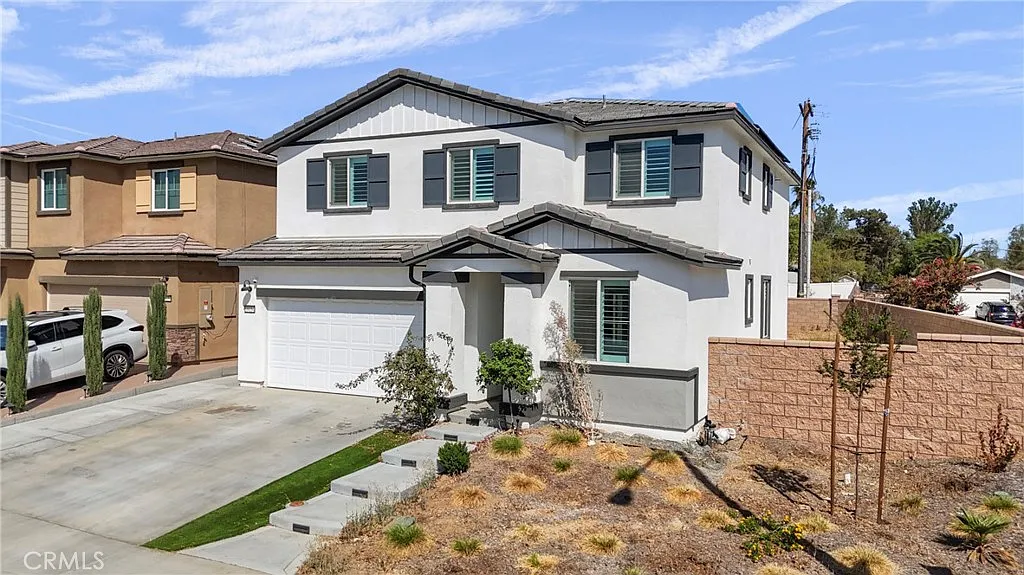4 bed, 2178 sqft, $3,800 — Photo 3