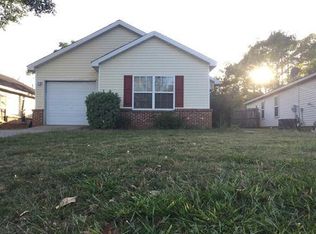 318 Orchard Way, Warner Robins, GA 31088