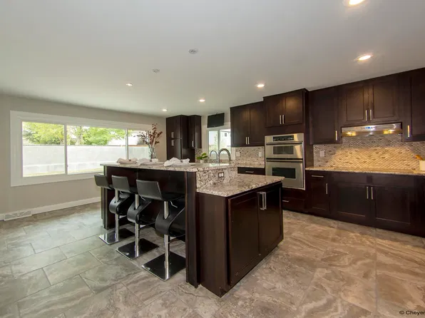 808 Virginia Ct, Cheyenne, WY 82009