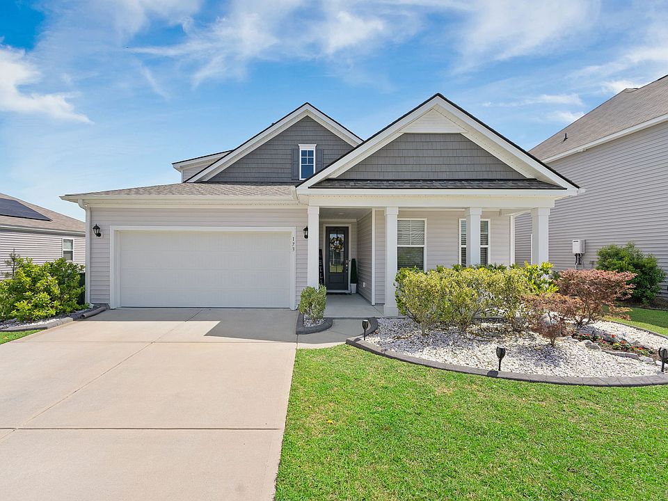 1st image of 173 Greenwich Dr