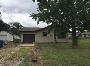 428 Bartmer Dr, Bethalto, IL