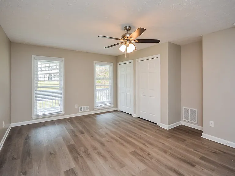 9136 Tara Dr SW — Photo 11