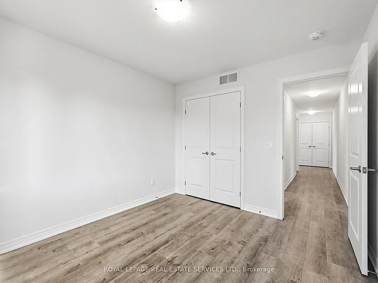 74 Valley Trail Pl — Photo 28