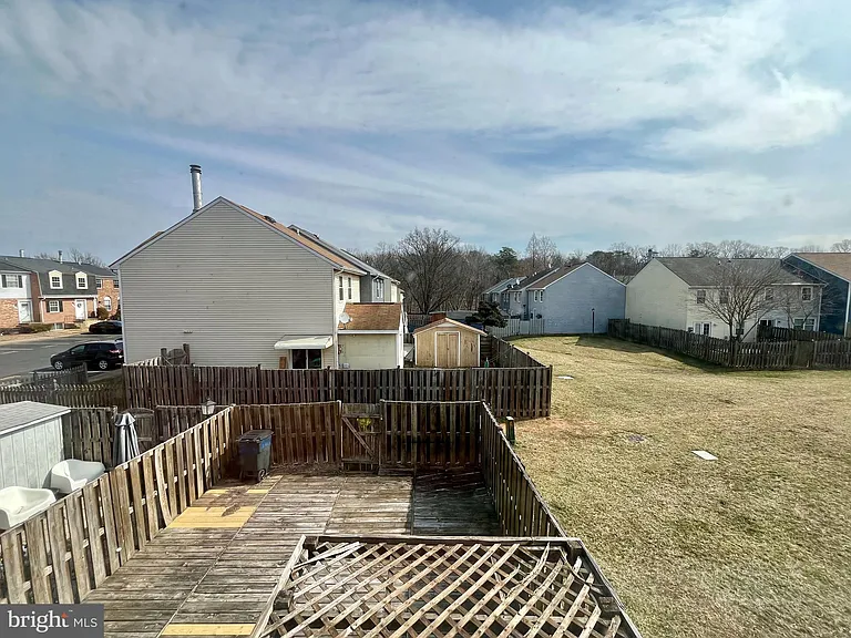 8421 McKenzie Cir — Photo 30
