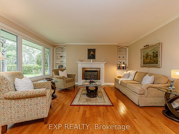 5th image of 1299 Fairway Dr
