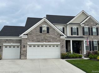 50502 Amberwood Rd, Canton, MI 48188