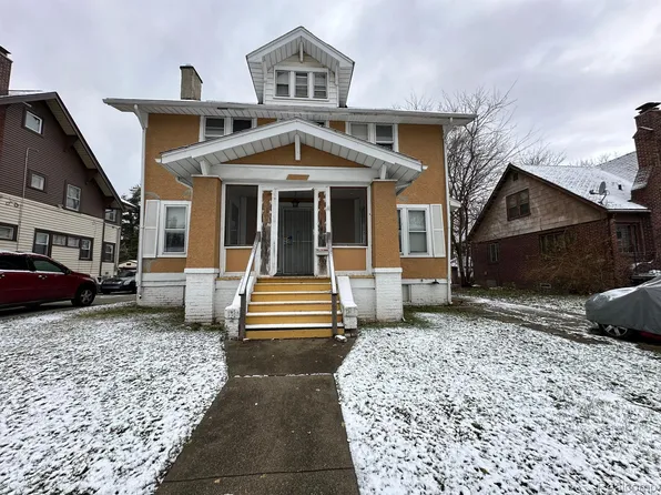 16725 Blackstone St, Detroit, MI 48219