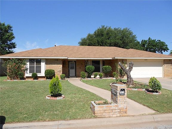 2nd image of 4650 Royal Crest Dr