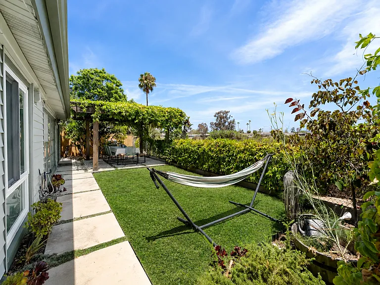2771 Marathon Dr — Photo 51