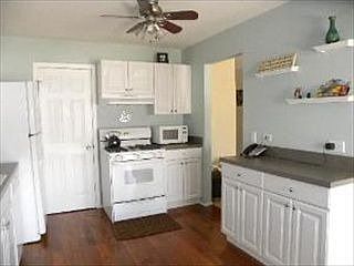 5th image of 278 Wilmette Ct Unit B1