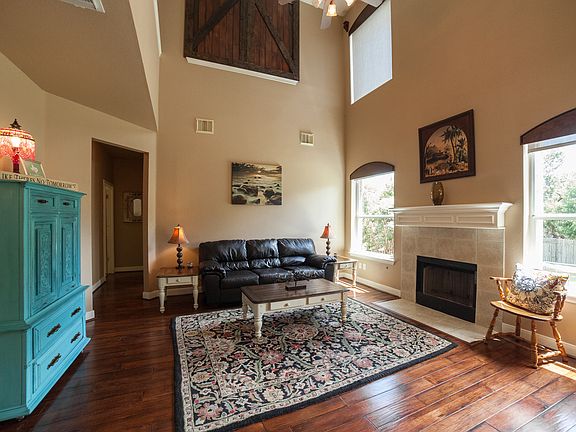 4th image of 12617 Uvalde Creek Dr