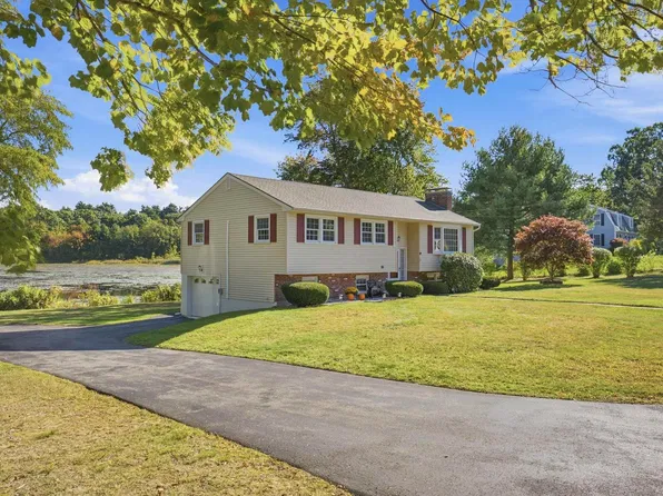 3 Martha Drive, Derry, NH 03038