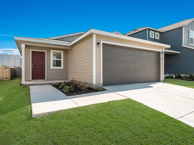 6319 Antares — Photo 14