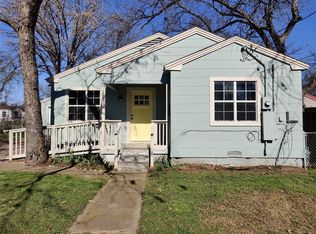 1015 Chamberlain St, Irving, TX 75060