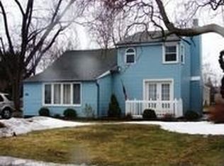 108 North Dr, Rochester, NY 14612