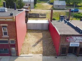 233 Main St #1, Elroy, WI 53929