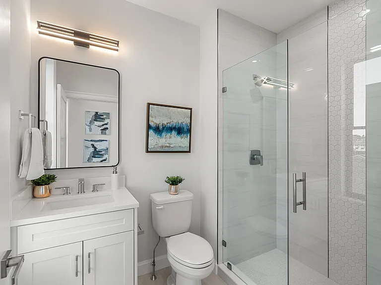 523 2nd St #301 — Photo 7