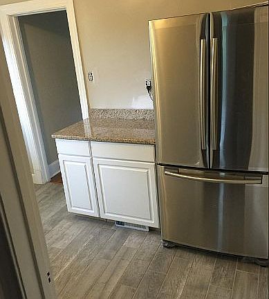 2nd image of 3313 Chapel Dr