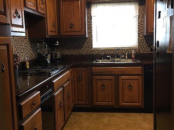 5th image of 1357 Shepherd Ct