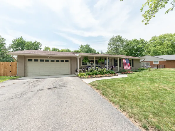 4236 Roselawn Ave, Columbus, IN 47203