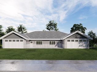 714 Augustine Pl, Columbus, NE 68601