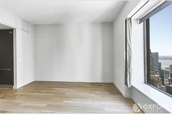 Rented by Oxford Property Group | media 34