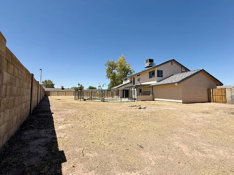 18183 N 58th Ln — Photo 33