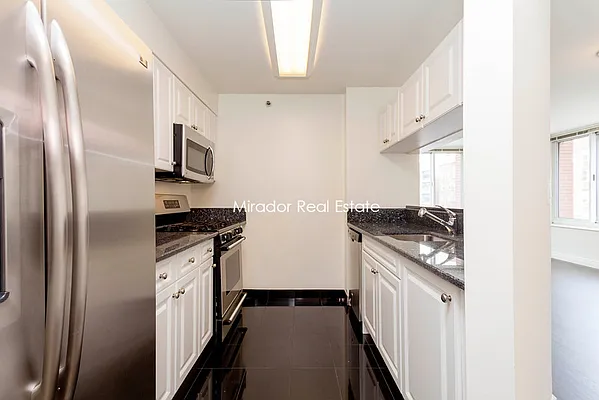 Rented by Mirador Real Estate | media 40