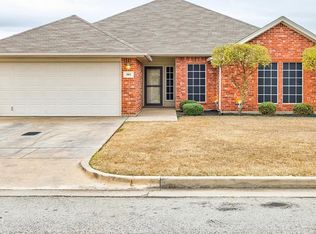 301 Rose Ave, Cleburne, TX 76033