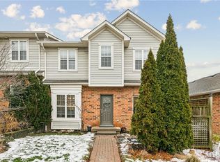 1085 Harrogate Dr #31, Hamilton, ON L9K 1R2