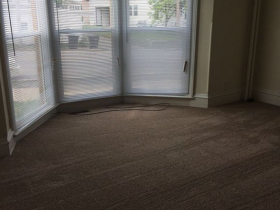 2nd image of 1416 Main St APT 3