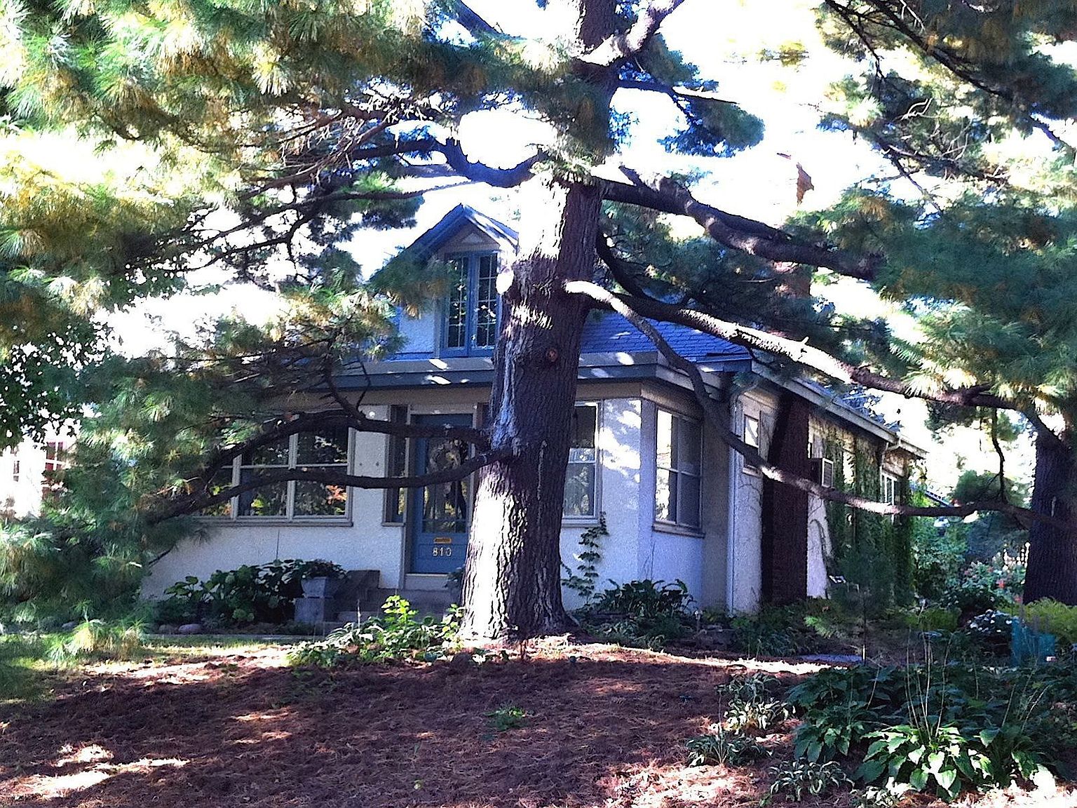 810 W Minnehaha Pkwy, Minneapolis, MN 55419 Zillow