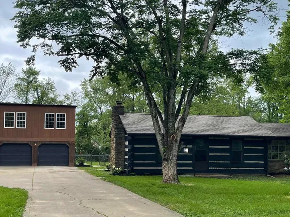 1398 E Rhorer Rd, Bloomington, IN 47401