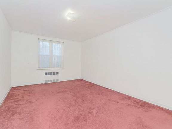 5th image of 2367 E 28th St