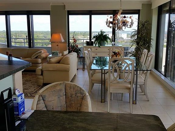 3rd image of 5940 Pelican Bay Plz S APT 1001