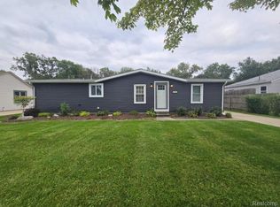 10681 Katherine St, Taylor, MI 48180