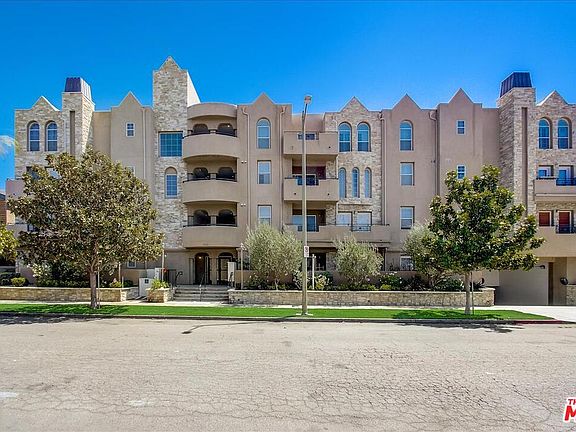 2nd image of 3636 Jasmine Ave Unit 206