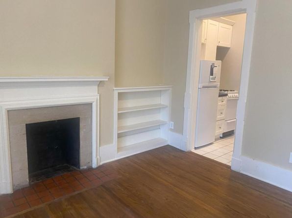 144 Gibbs St #1