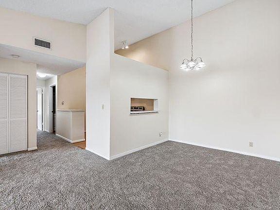 5th image of 6551 Chasewood Dr APT G