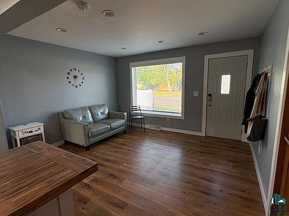 3rd image of 815 7th St