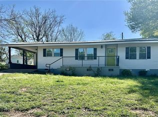 322 River Rd, Valley, AL 36854