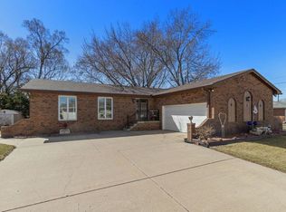 815 2nd St, Columbus, NE 68601