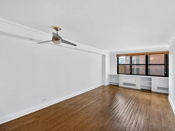 200 E 24th St APT 910, Manhattan, NY 10010