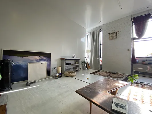 Rented by Nooklyn NYC LLC | media 23